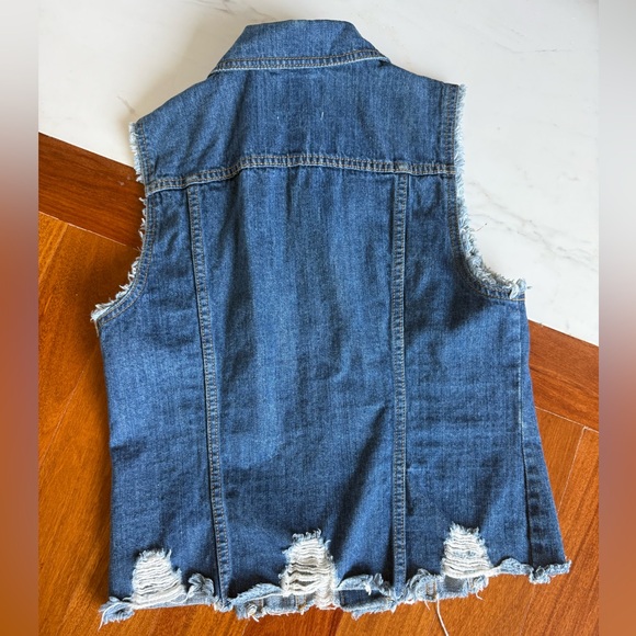 Urban Outfitters BDG Vest UO Women Distressed Denim Sleeveless Jeans Jacket M - Picture 8 of 16
